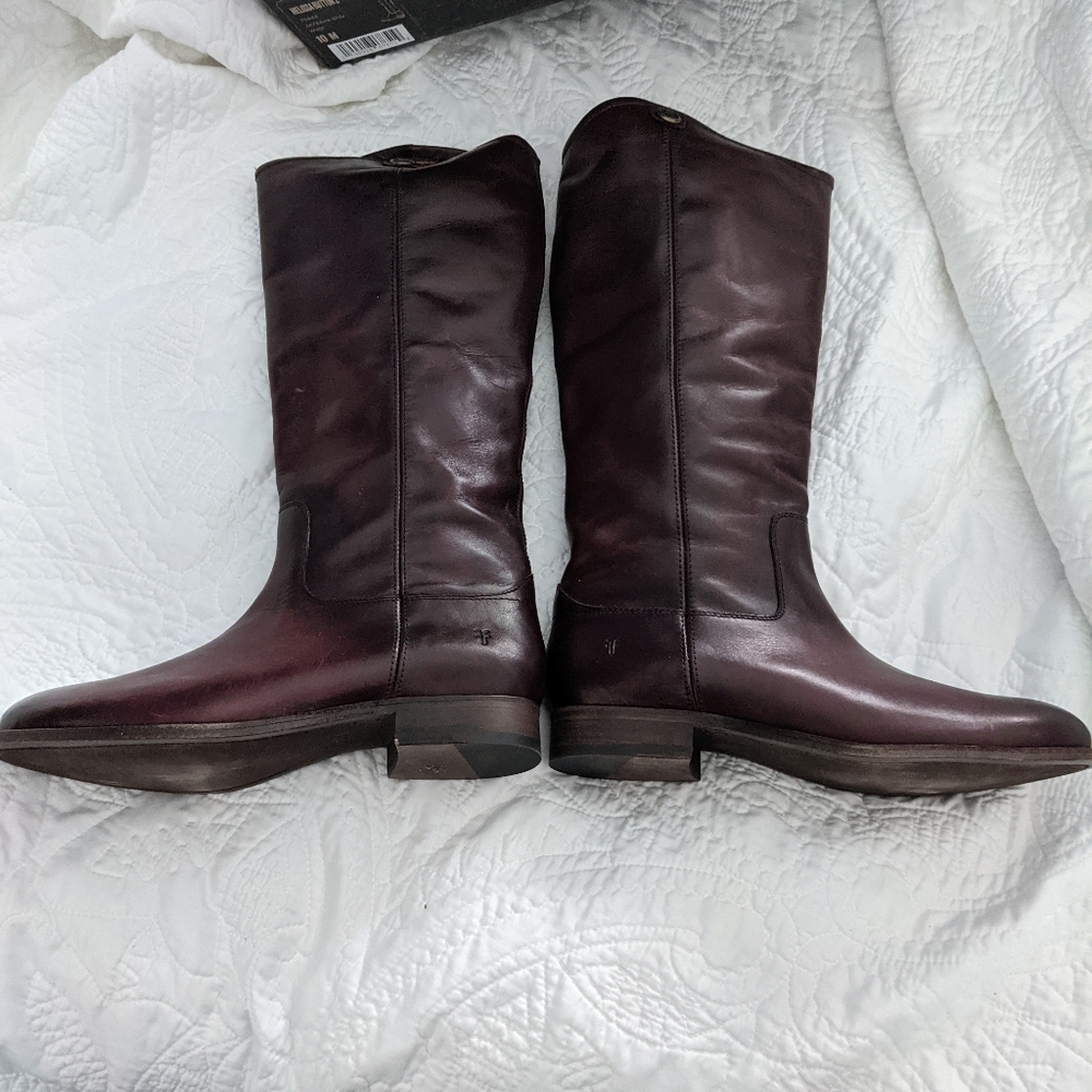 Frye Melissa Button 2 (Wine)